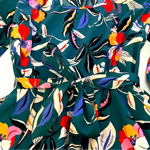 Women’s ELOQUII Green Floral Peplum Wrap Top Blouse Sz 14 NWOT Green Floral Belt - Picture 6 of 7